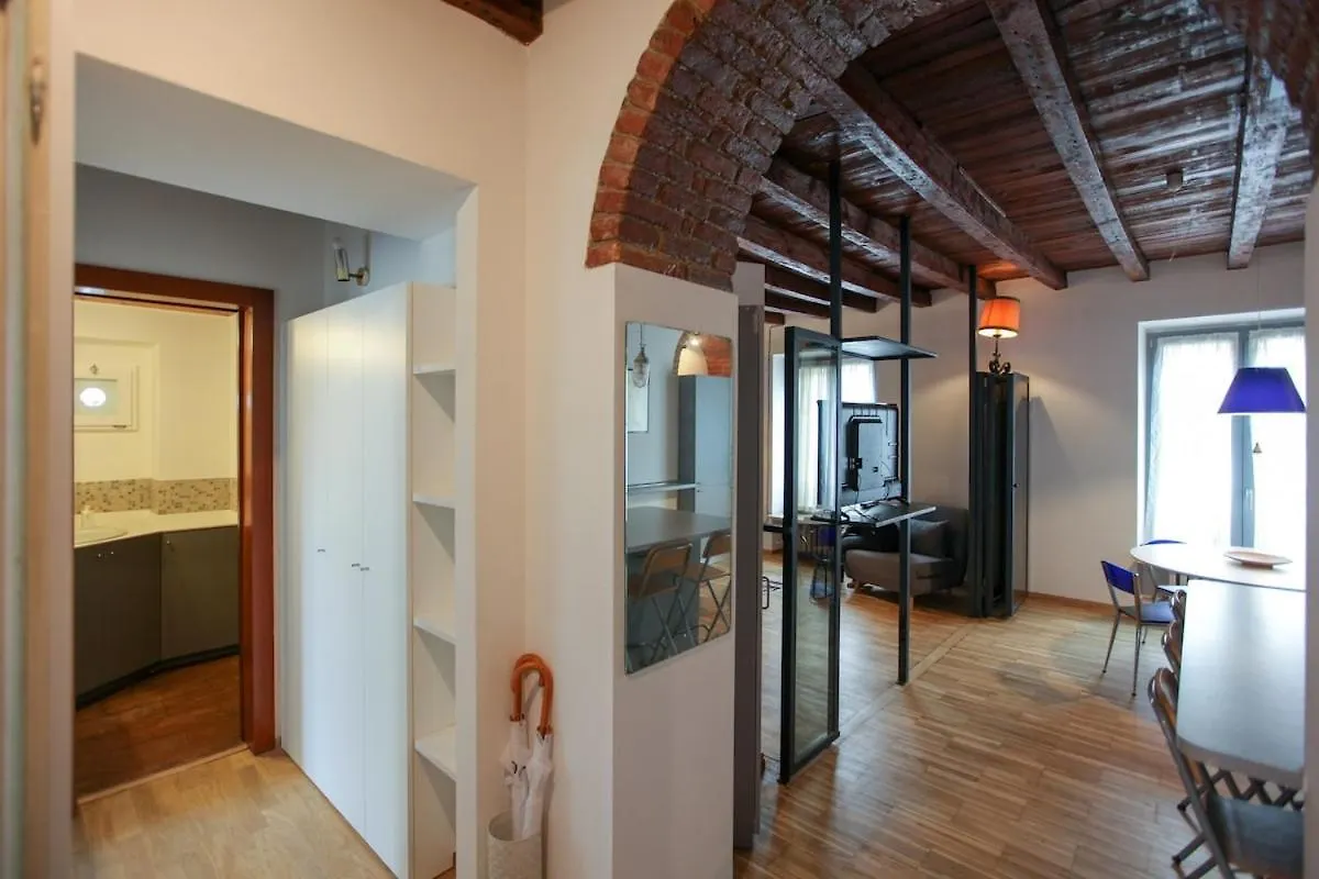 Hacca Collection - Milanese 2Br In Porta Venezia Apartment  Milan