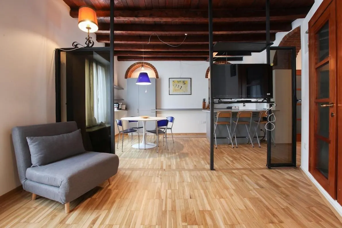 Hacca Collection - Milanese 2Br In Porta Venezia Apartment Italy